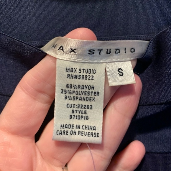 Max Studio Wide Waistband Pencil Skirt in Navy Small NWT - Picture 4 of 6